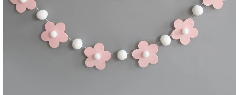 1 Set Sweet Felt Flower Theme Banner Daisy