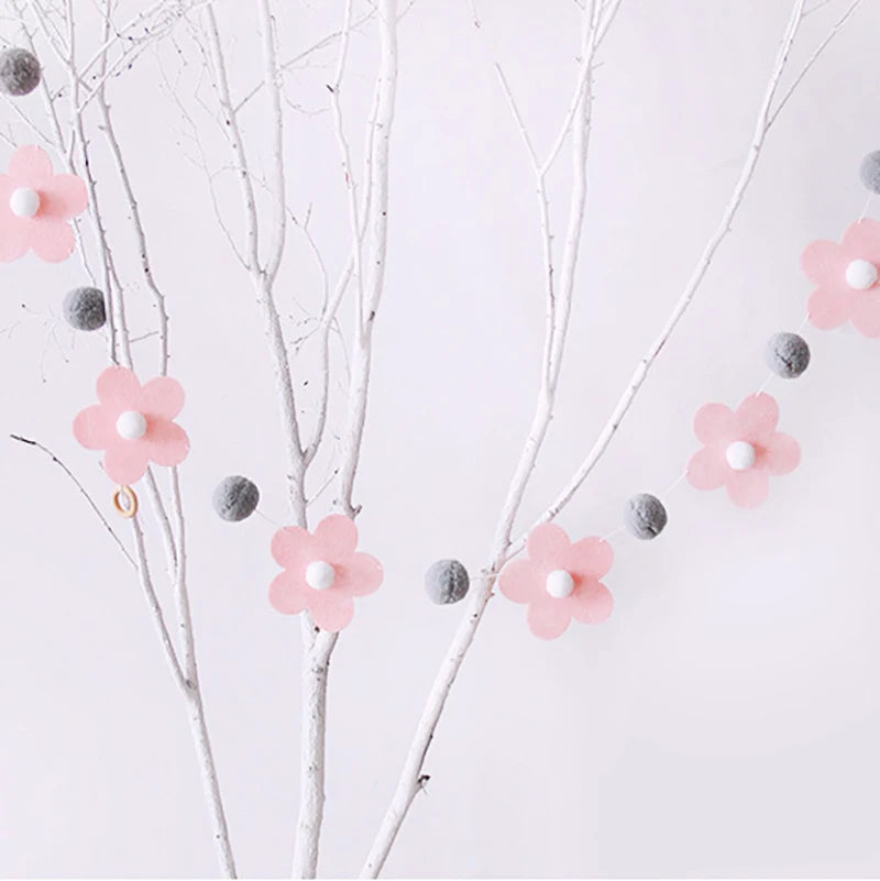 1 Set Sweet Felt Flower Theme Banner Daisy